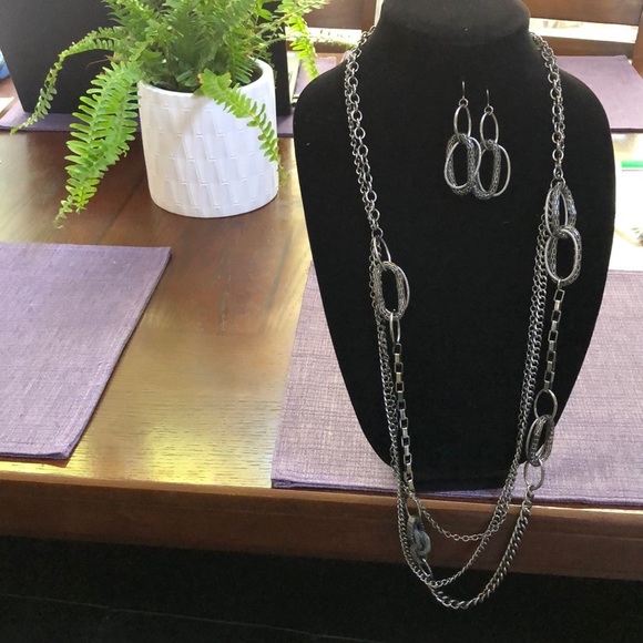 Premier Designs Jewelry - 💎Premier Design necklace & earring set 💎